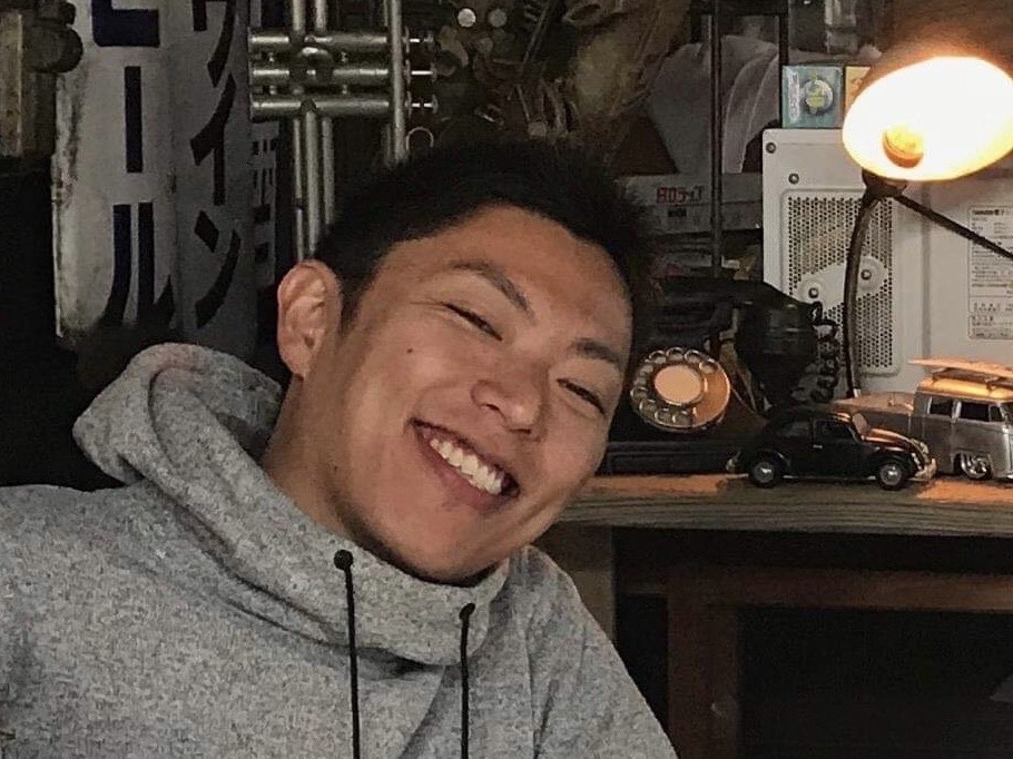 照井裕介氏